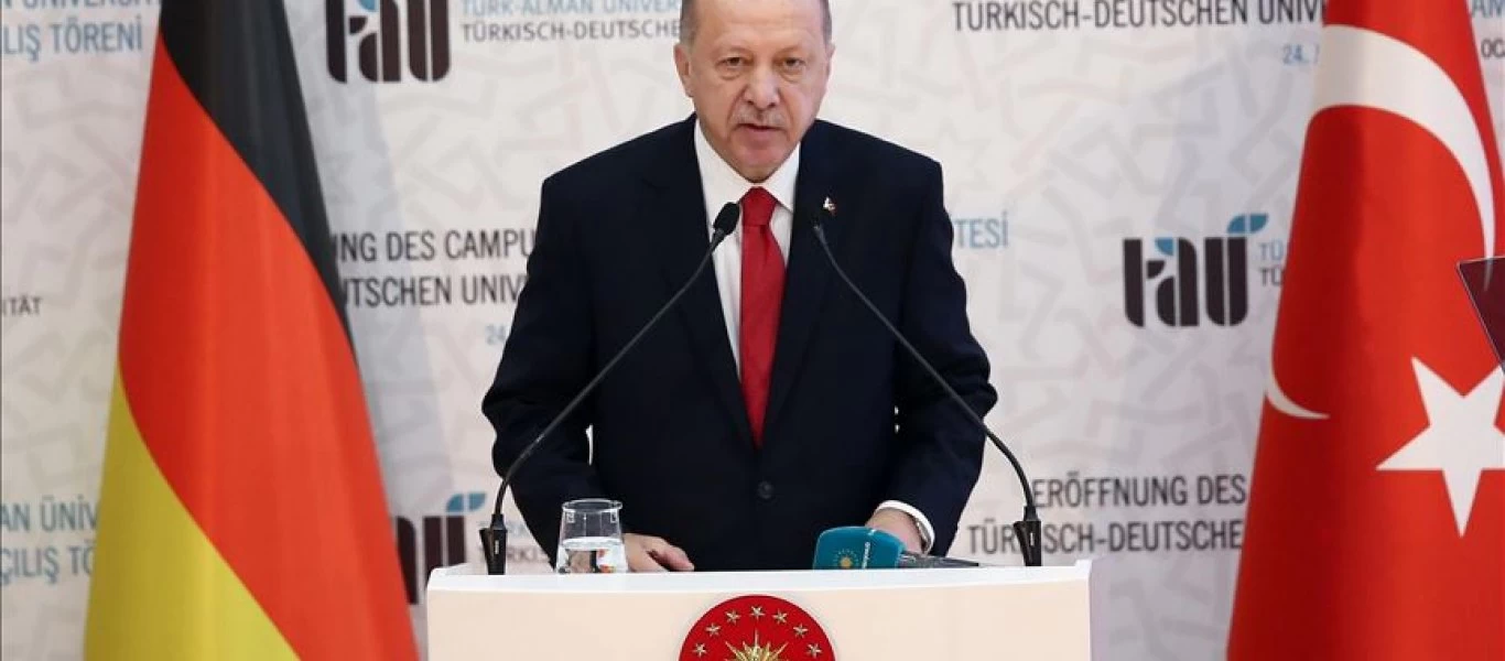 Ερντογάν σε Μέρκελ: «Θα συνεχίσουμε την στρατιωτική υποστήριξη στην Τρίπολη - Δεν εγκαταλείπουμε τους αδερφούς μας»